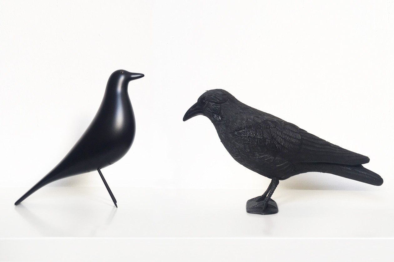 Eames-House-Bird-kra-he